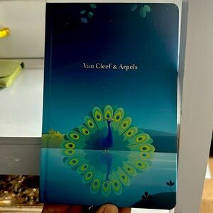 Authentic and brand new VanCleef and Arpels note book.